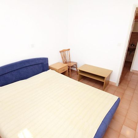 Apartments And Rooms With Parking Space Zavala, Hvar - 128 ييلسا الغرفة الصورة