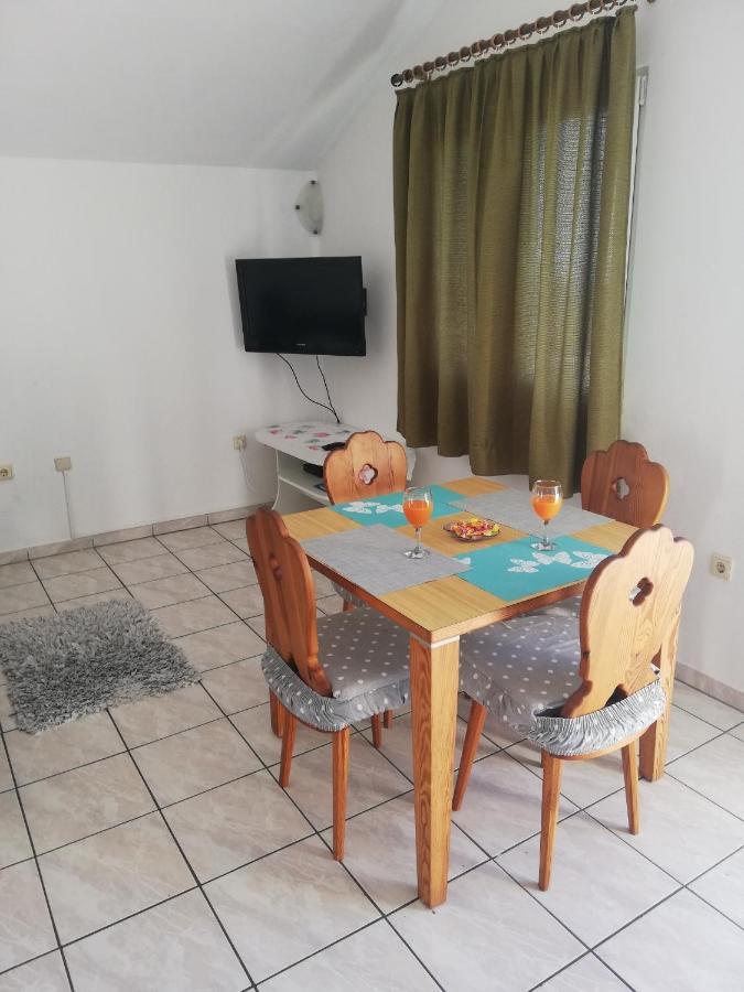 Apartments And Rooms With Parking Space Zavala, Hvar - 128 ييلسا المظهر الخارجي الصورة